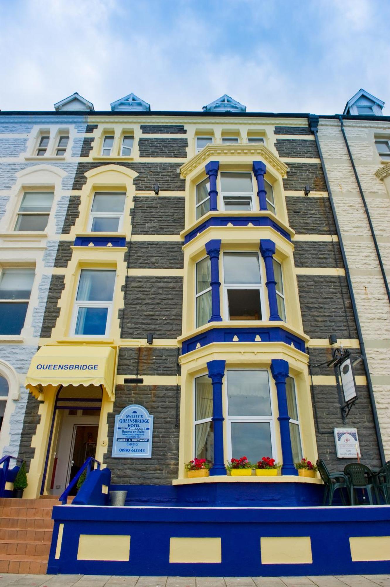 Queensbridge Hotel Aberystwyth Extérieur photo