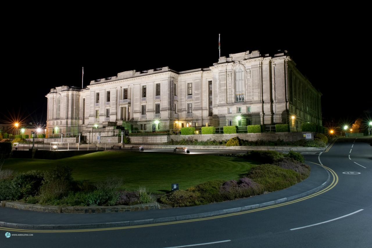 Queensbridge Hotel Aberystwyth Extérieur photo